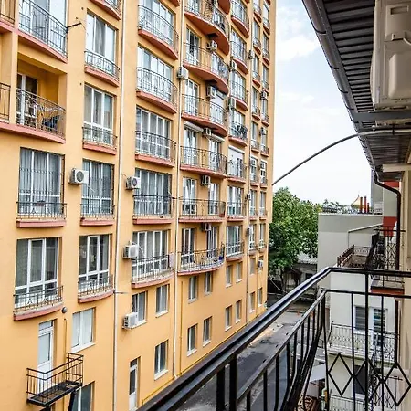 Apartament Confortabil Si Cald In Centrul Chisinaului Lev Tolstoi 43a * Chisinau